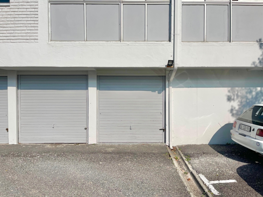 1 Bedroom Property for Sale in Rondebosch Western Cape